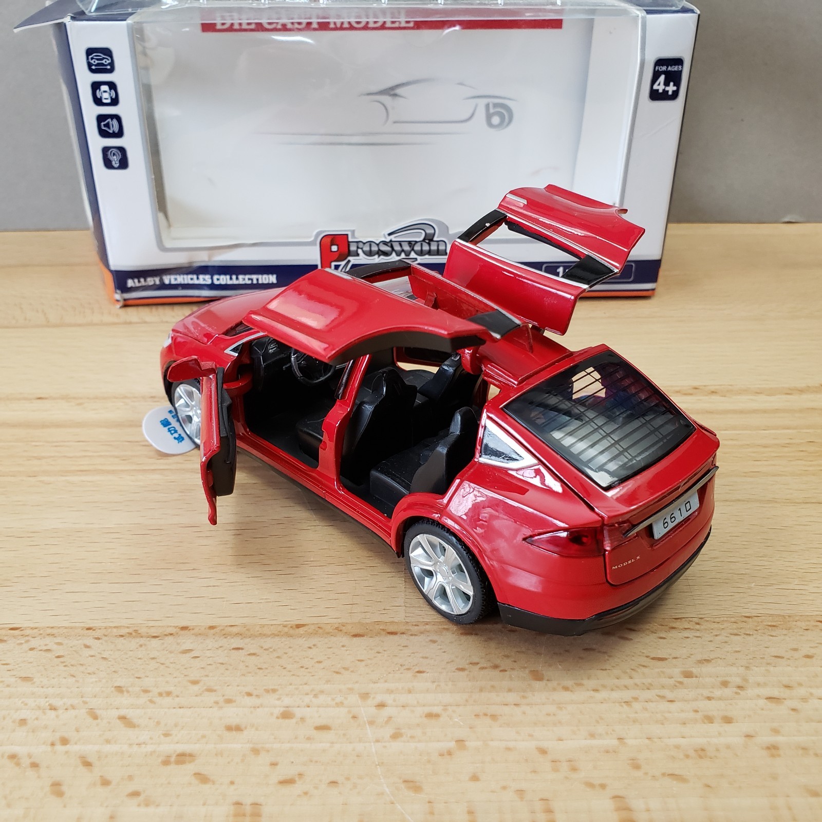 Proswon 2016-2017 Tesla Model X 90D Diecast 1:32 Working Lights & Sound