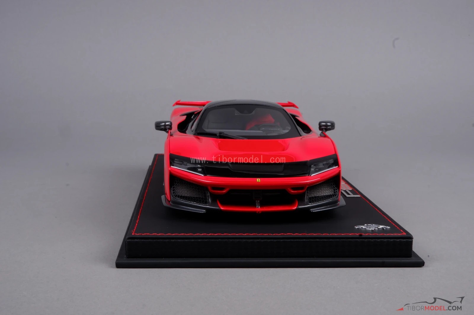 Ferrari F80 red rosso corsa, with showcase, 1:18 BBR, P18253A1