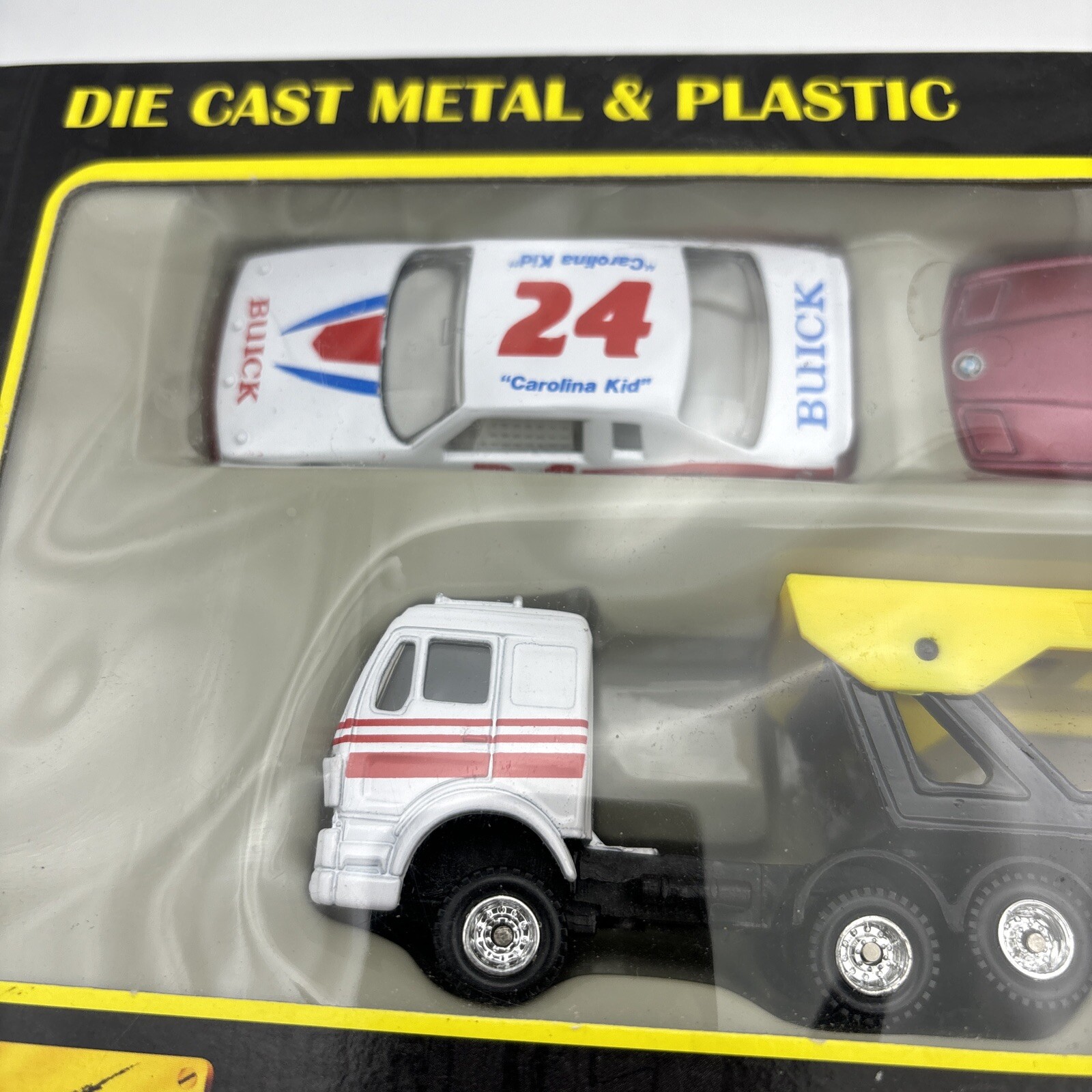 MAISTO Race Team Die-cast metal 4 pieces