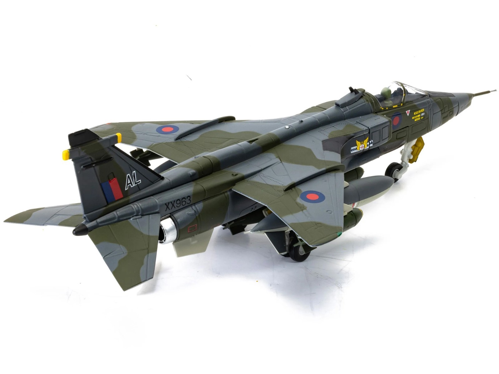 SEPECAT JAGUAR GR.1 AIRCRAFT “RAF GERMANY” (1976) 1/72 DIECAST BY CORGI AA35417