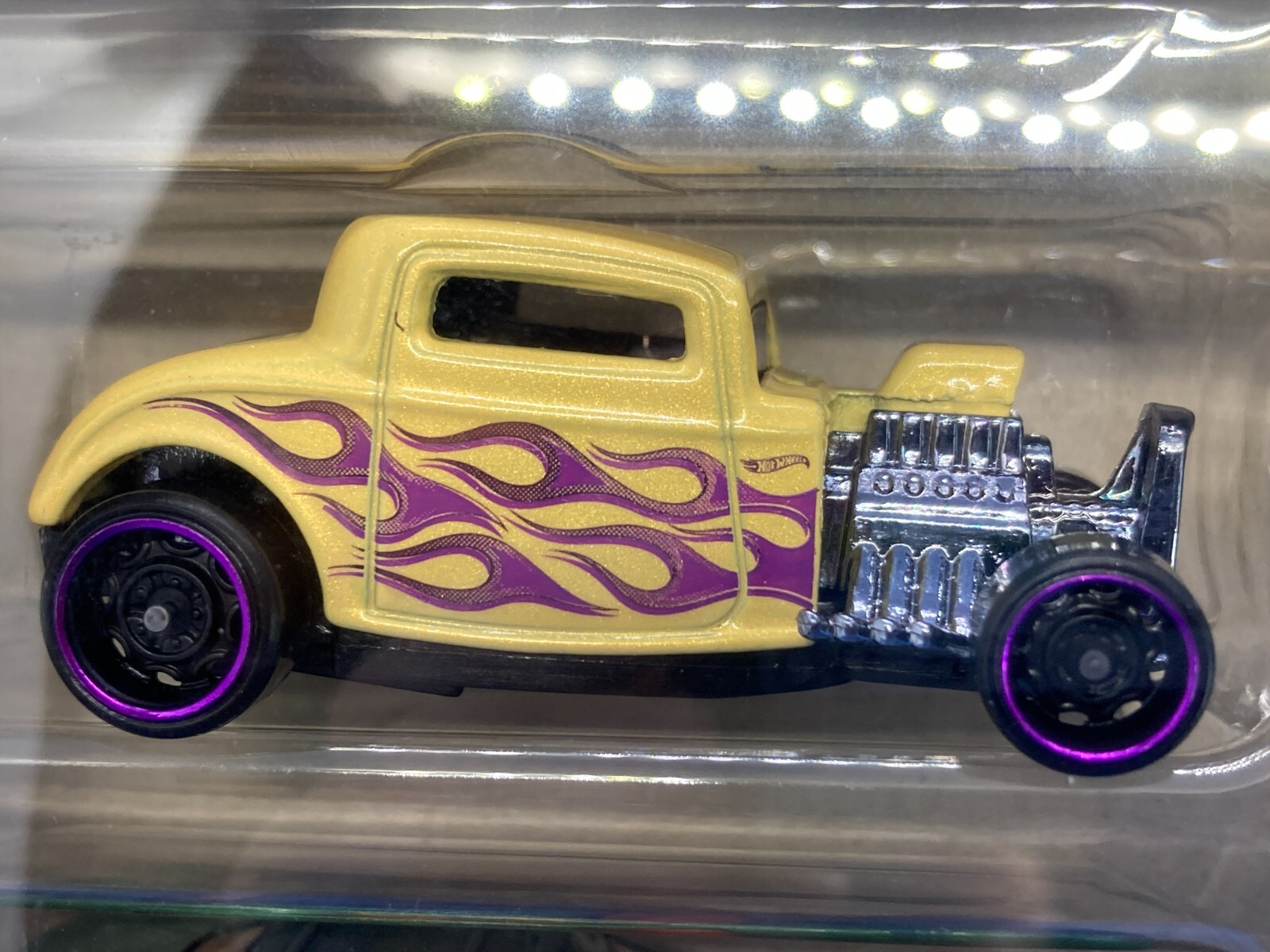 Hot Wheels 8-pack VW Golf Honda Civic custom ’32 Ford purple flame GT40 …