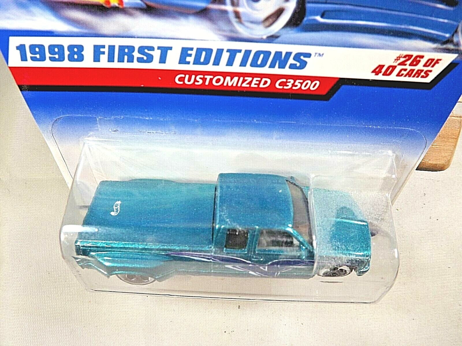 1998 Hot Wheels #663 First Editions 26/40 CUSTOMIZED C3500 Green Short FatStripe