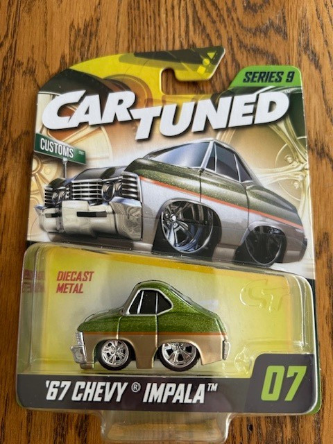 Car Tuned SERIES 9 Mainline Set of 8 cars MGA Enterprises NEW 2026