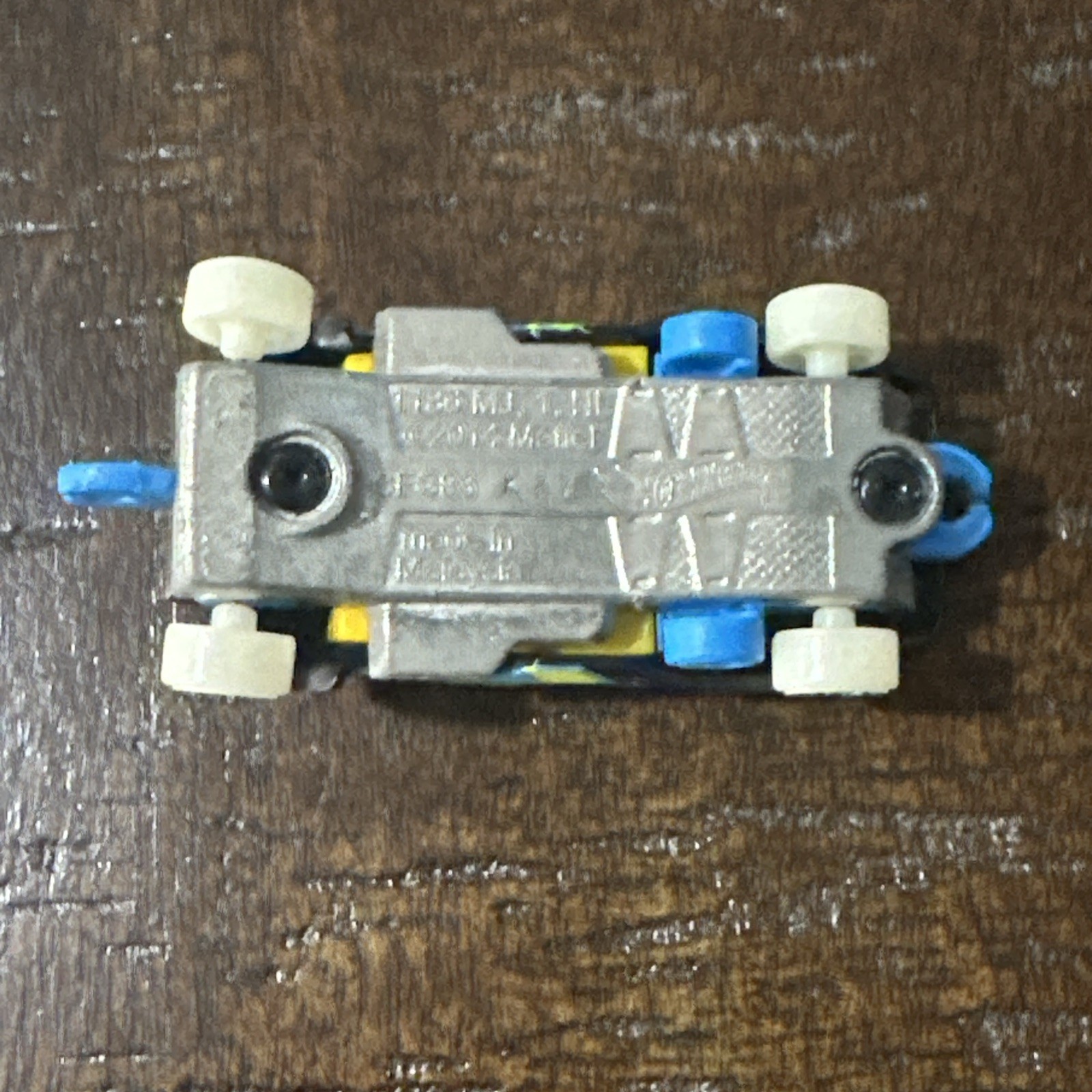 2014 Hot Wheels Loopster Hands Up Variation Roller Coaster Connecting Glow Wheel