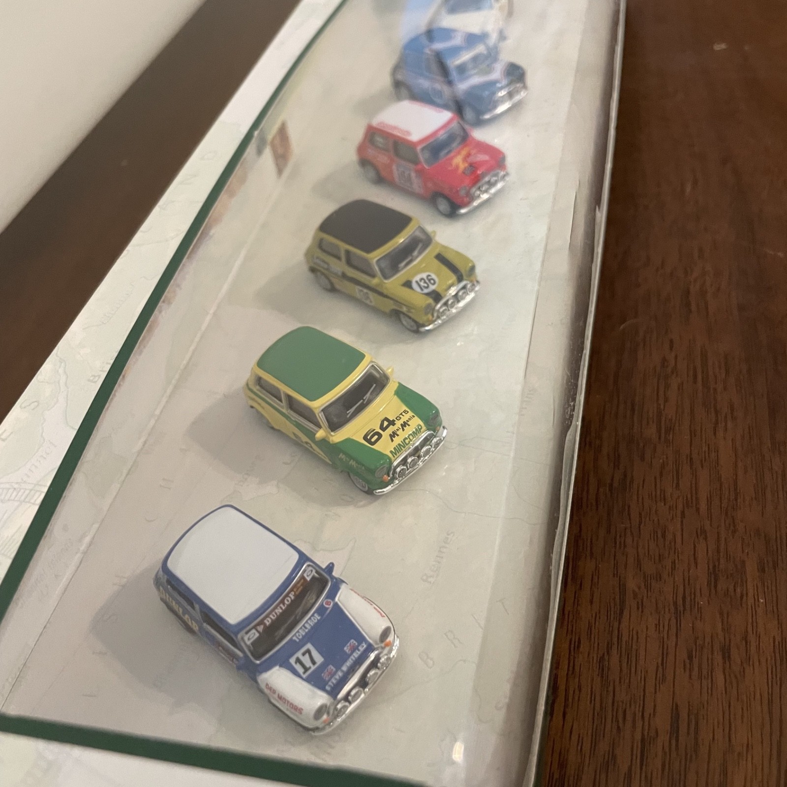Cararama Hongwell Diecast Mini Cooper Box of 6 cars 1:72 scale #71613 NIB