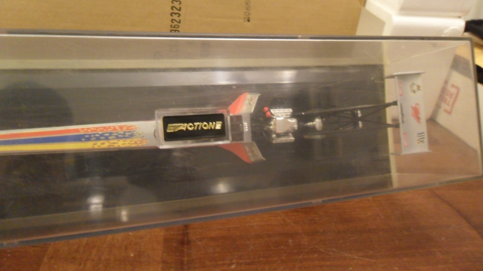 1996 Action NHRA Larry Dixon Jr Miller Lite 1/24 Scale Top Fuel Dragster & Case