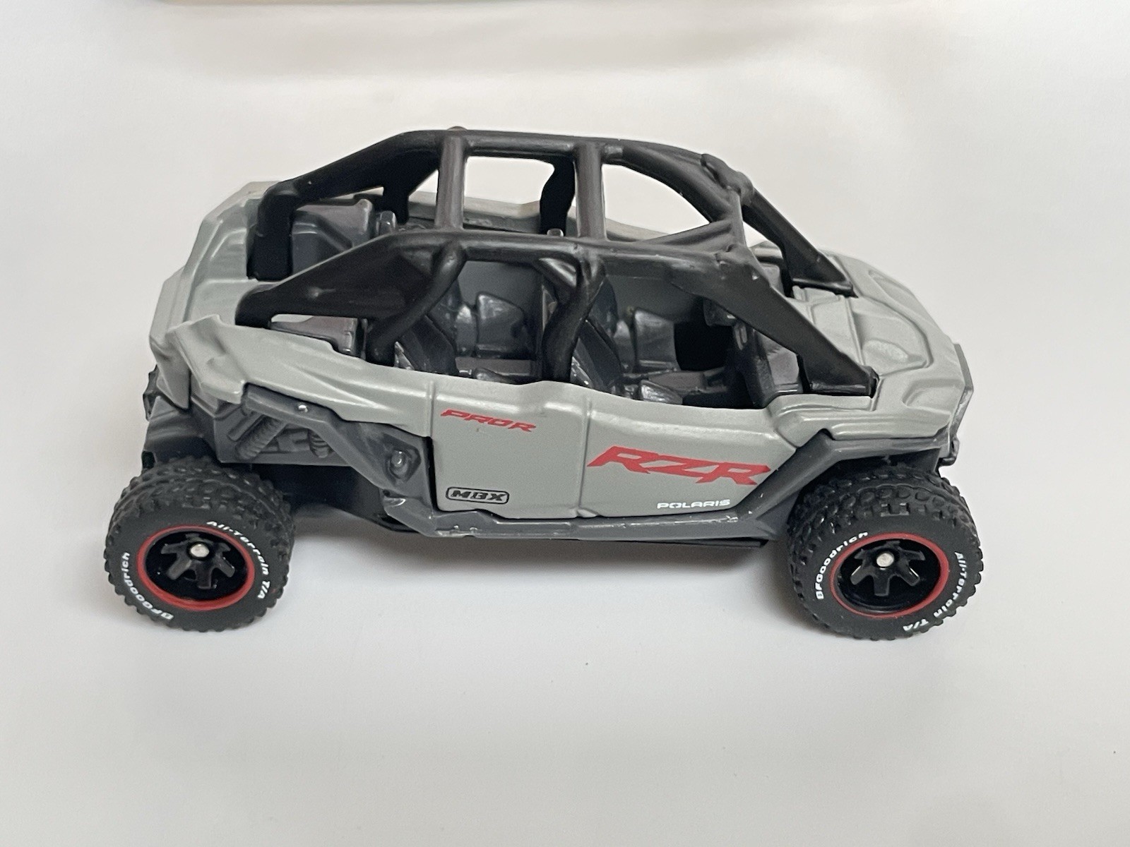 Matchbox 2025 Polaris RZR Pro R 4 Sport – CUSTOM WHEEL SWAP