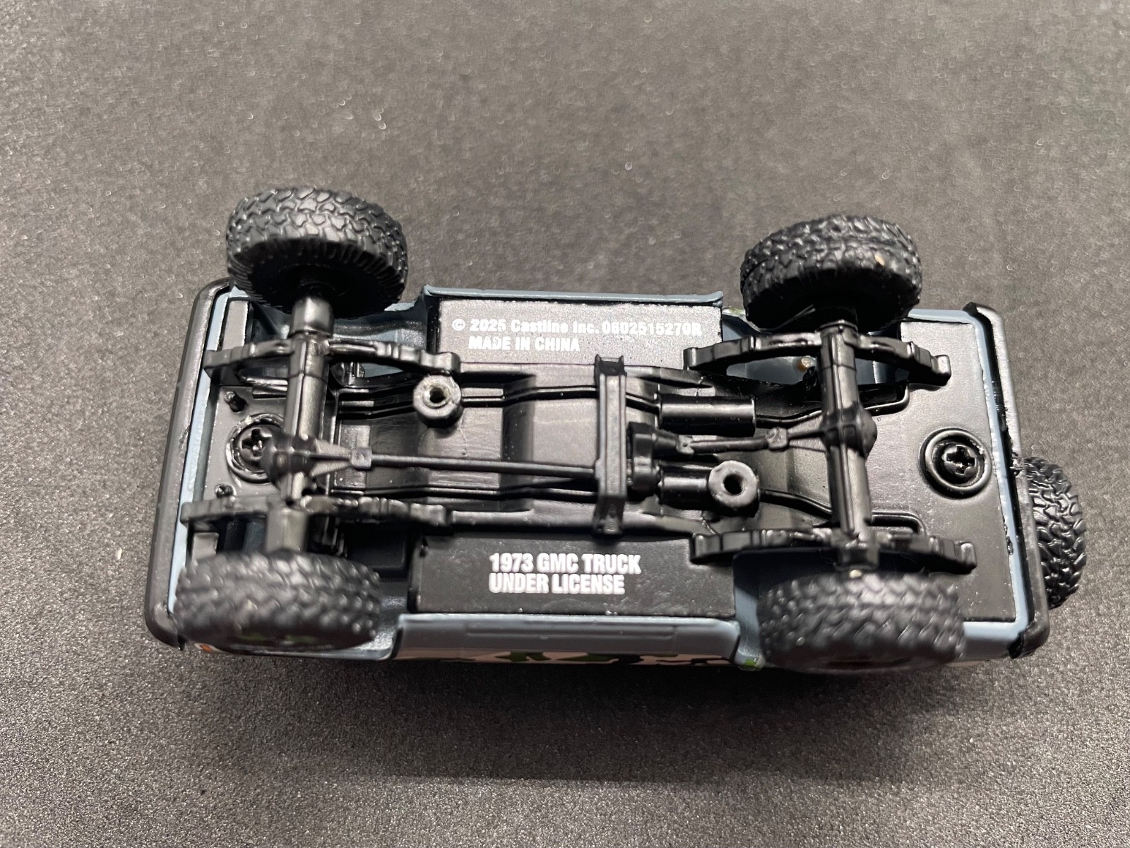 M2 MACHINES 1973 GMC JIMMY SIERRA 4X4 – Removable Top – LOOSE – 1/64