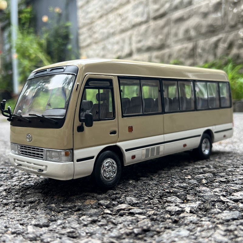 1:24 Original Model,Toyota Coaster 2001-2010,Mini Bus,Very Rare