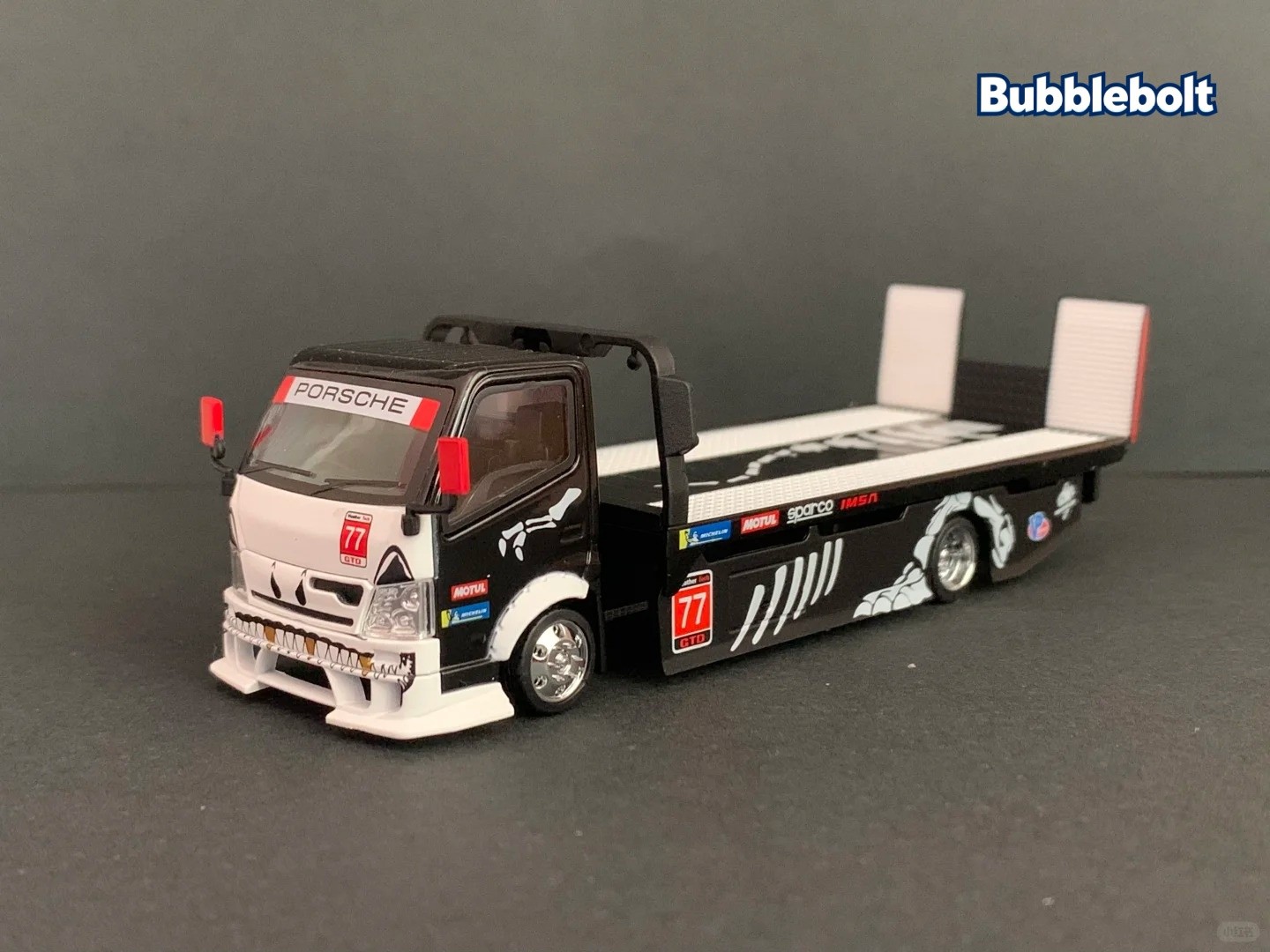 1/64 Mega Gear Custom Tow Truck Skeleton Dinosaur Flatbed Diecast Model