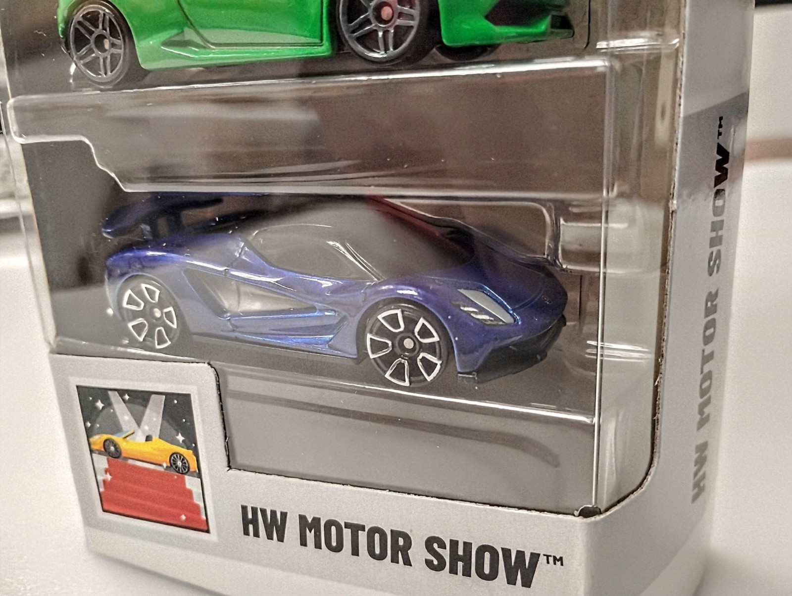 2025 Hot Wheels HW Motor Show 5 Pack Ferrari SF90 Stradale Lamborghini Huracan