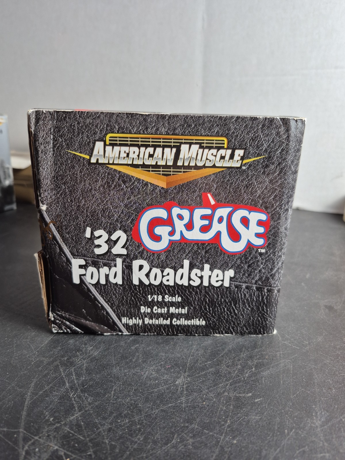 AMERICAN MUSCLE ’32 FORD ROADSTER “RAT ROD” DieCast Car Limited Edition
