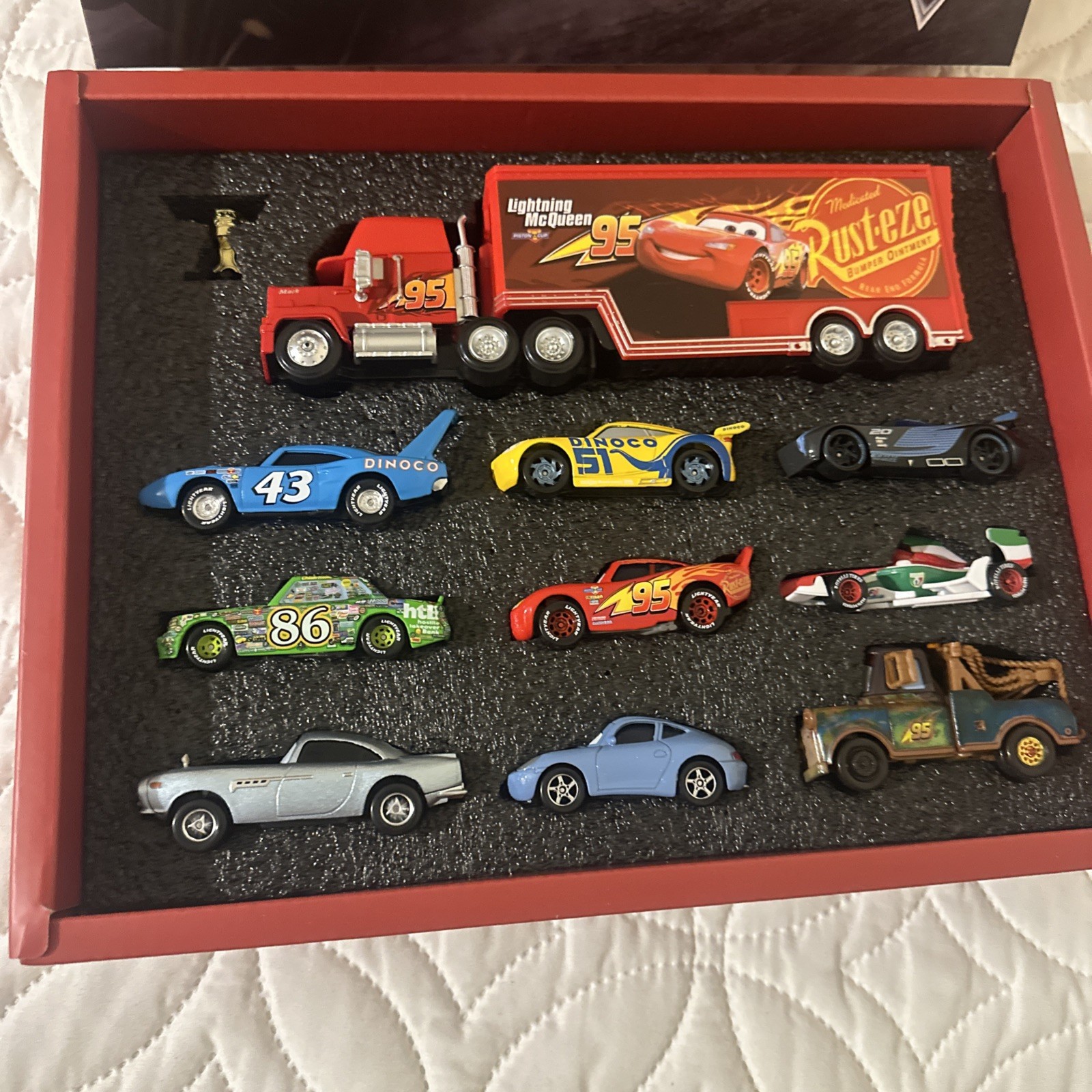 10 PCS Disney Pixar Metal Vehicle Set Lightning McQueen Gift Box Collection