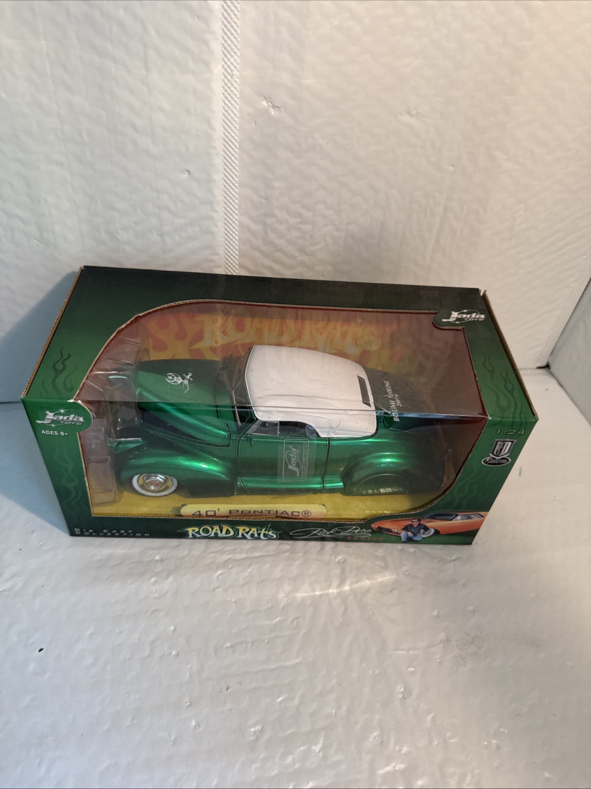 JADA Road Rats 40’PONTIAC 1:24 Metallic Green Rick Dore Series 1940 boumi shrine