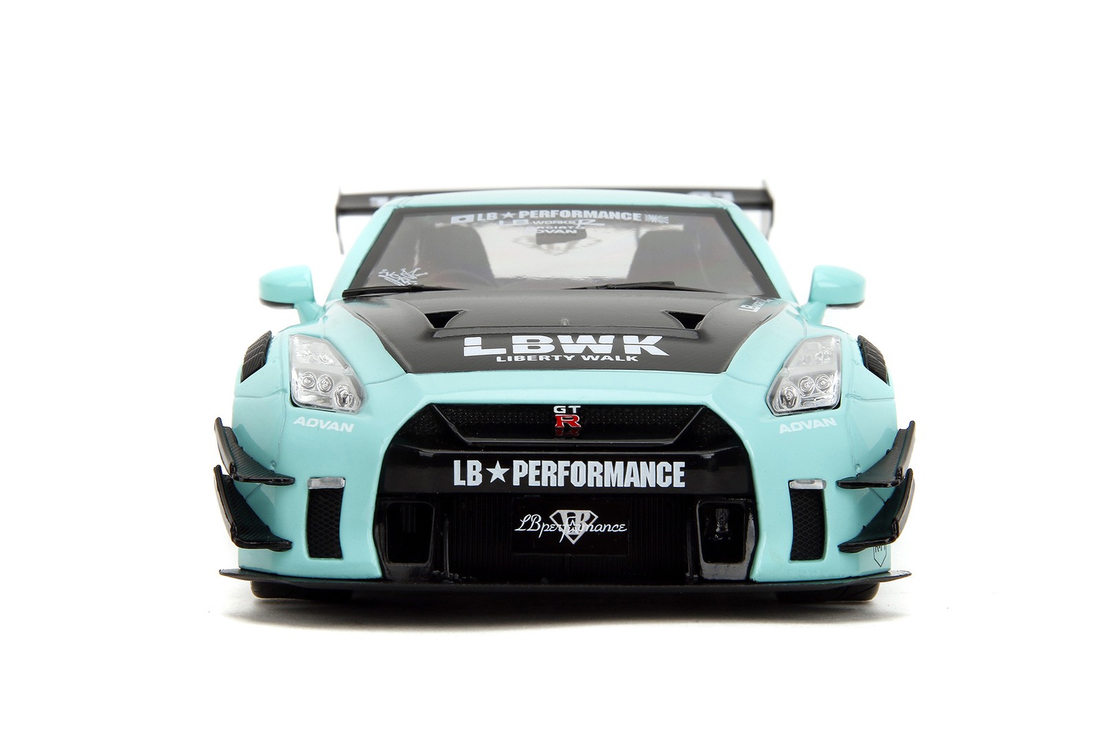 2020 NISSAN GT-R (R35) W/LIBERTY WALK BODY KIT 2.0 1/18 DIECAST JADA TOYS 36382