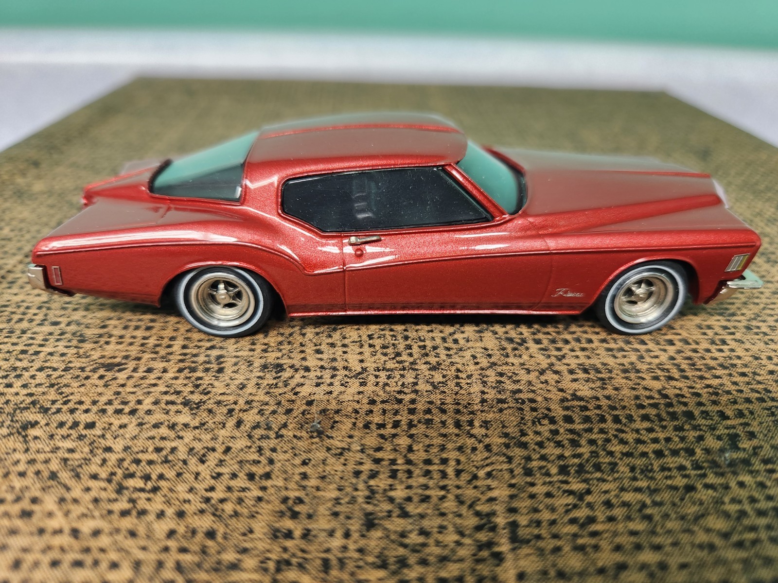 WESTERN MODELS WM62 1972 BUICK RIVIERA BOAT TAIL 1/43 Diecast RED METALLIC RARE