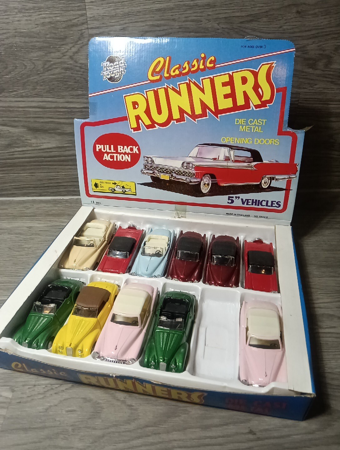 Classic Runners Die Cast Metal Pull Back Action Cars Lot Of 11