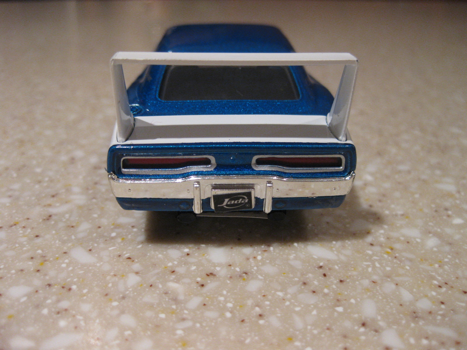 1969 DODGE CHARGER DAYTONA 1:32 DIECAST OPENING DOORS PULLBACK ACTION BLUE
