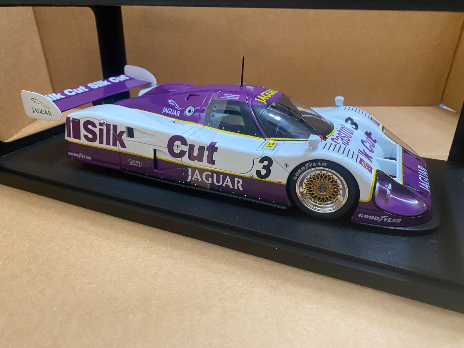 Jaguar XJR-12 #3 Winner 24h LeMans 1990 Nielsen, Cobb, Brundle 1:18 CMR