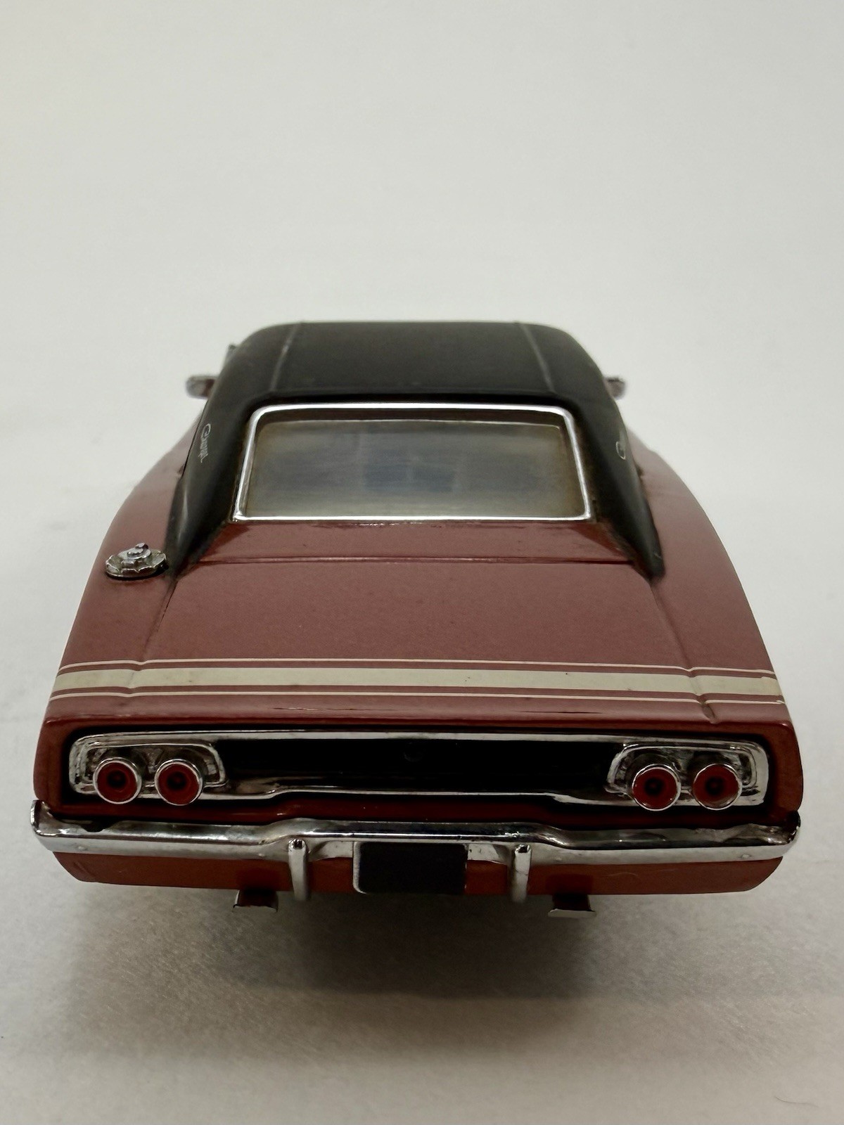 Franklin Mint B11RJ56 1968 Dodge Charger R/T Beaten Copper 1:43 Diecast Model