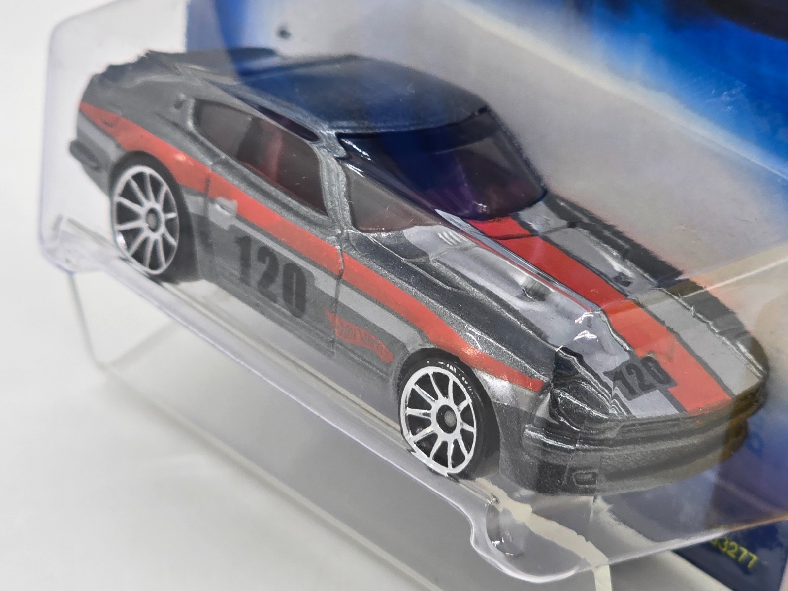 Hot Wheels – 2006 KMART EXCLUSIVE COLOR VARIATION – New Model Series Datsun 240Z