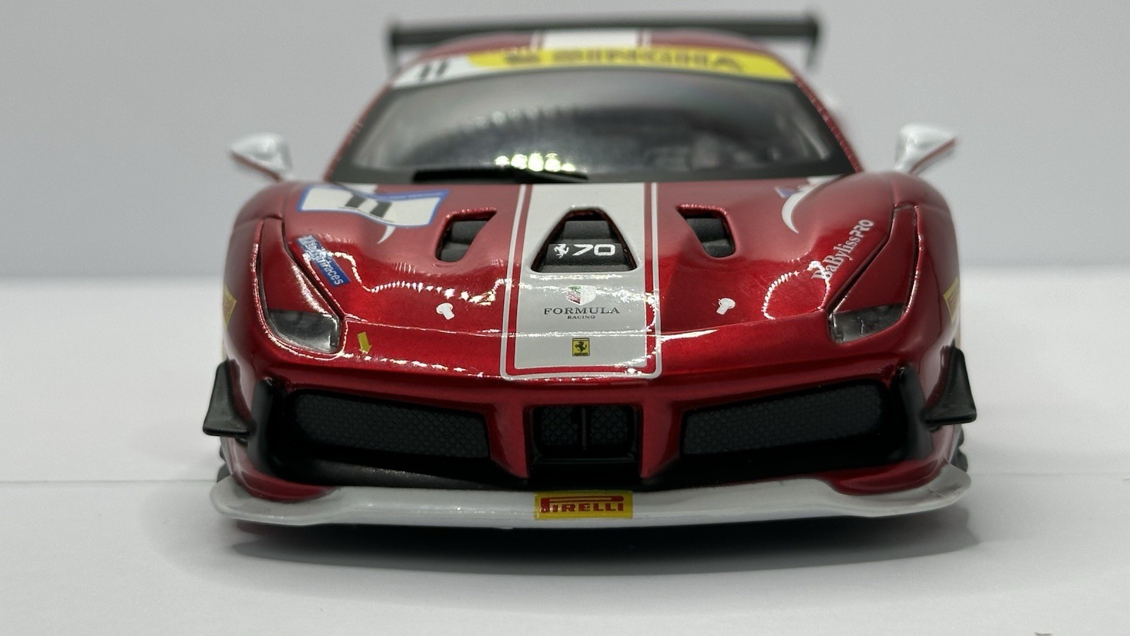 Bburago 1/24 Scale Ferrari 488 Challenge #11 Candy Red with White Accents 26308