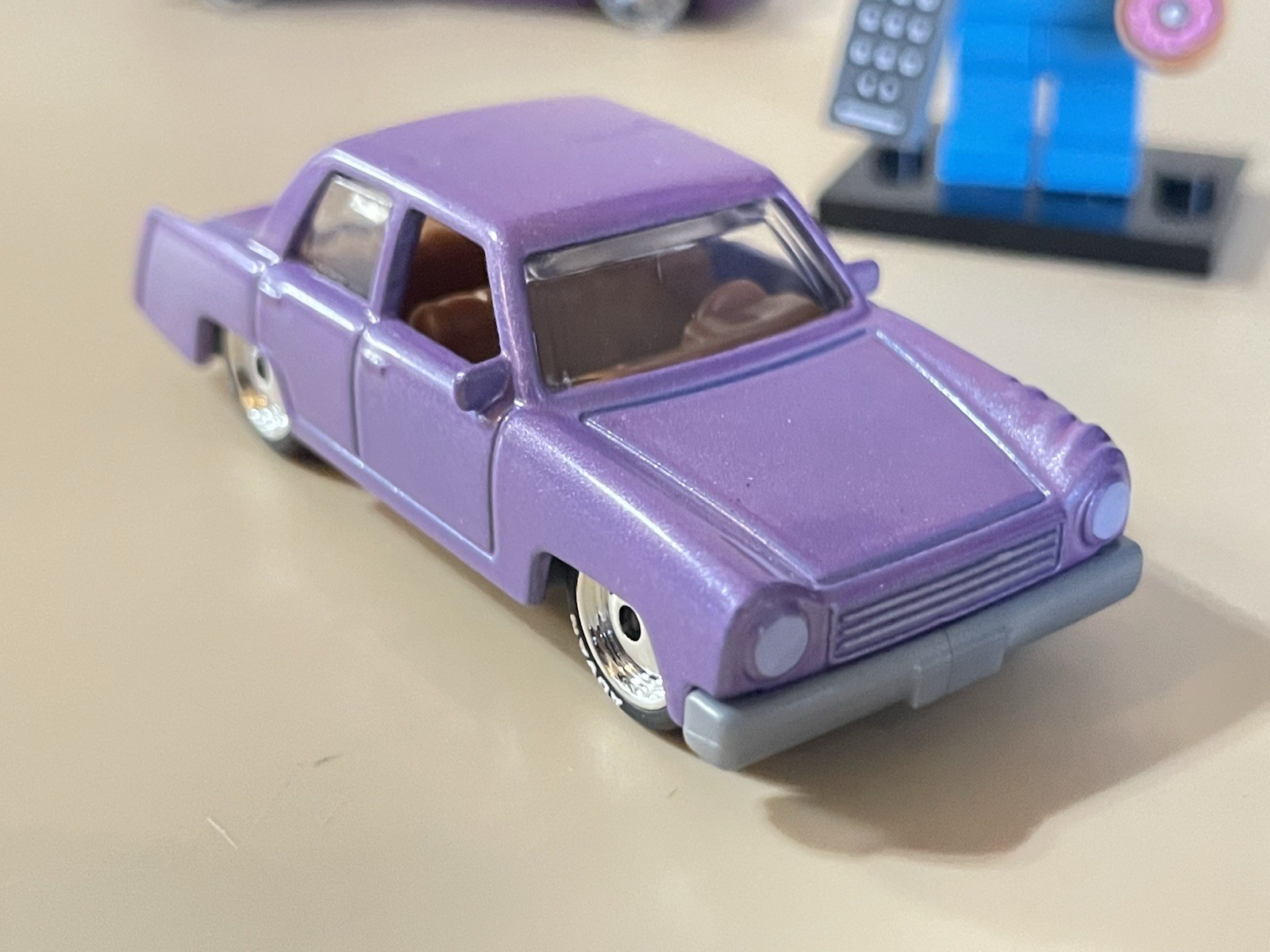 Hot Wheels The Simpsons Family Car CUSTOM + CUSTOM Bartmobile