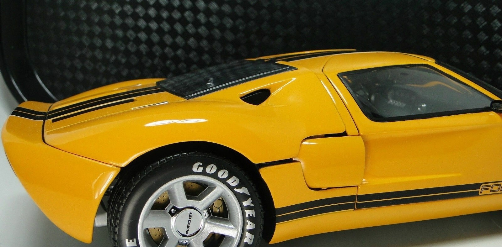 Ford GT40 Race Car Custom Built Concept Classic 1 18 12 24