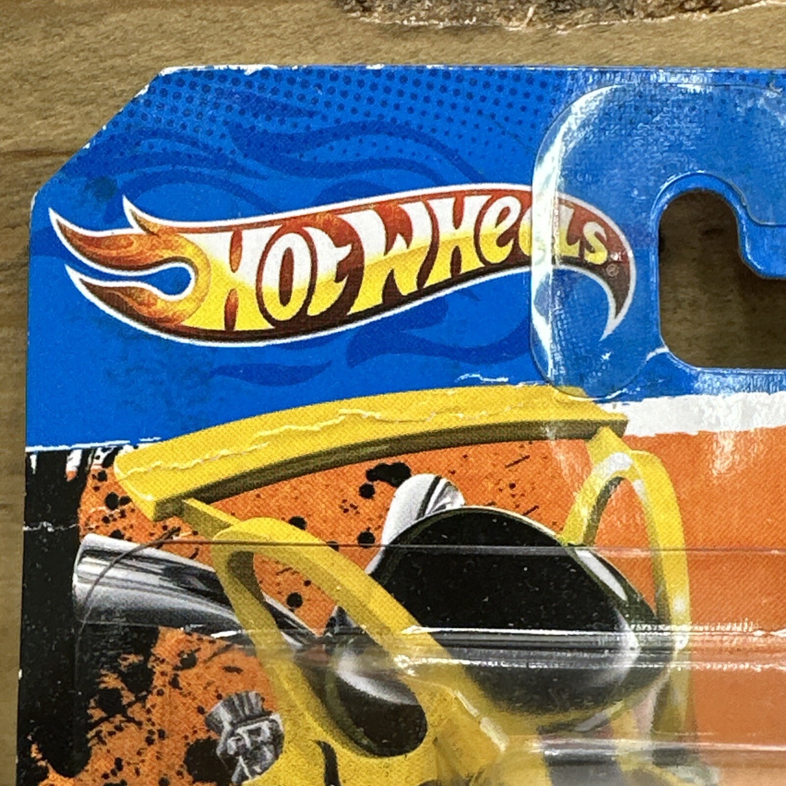 Hot Wheels Hyper Mite HW Video Game Heroes Yellow Short Card 1:64 NIB K907