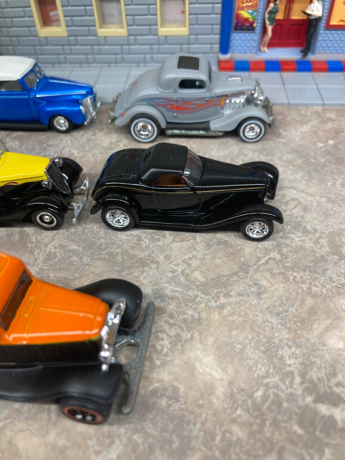 5 Hotwheels Real Riders Ford Street Rods