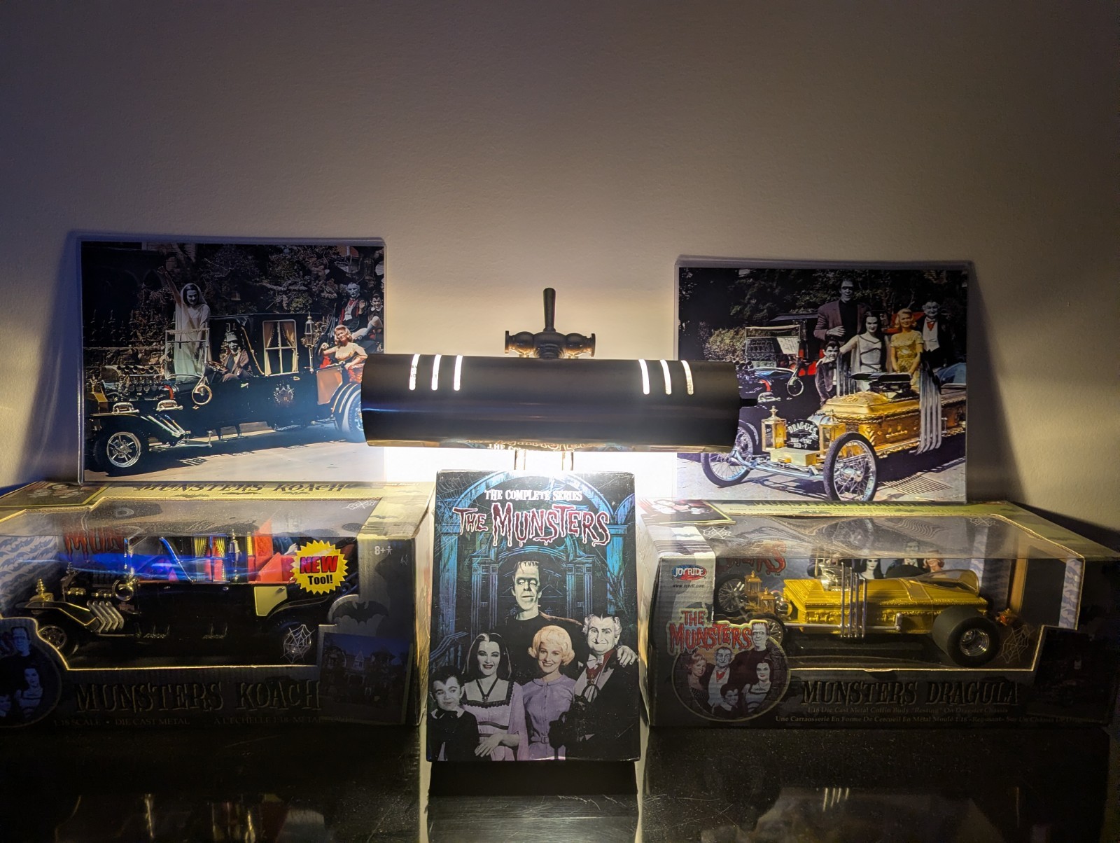 Munsters 🔥 ULTIMATE Bundle 🔥 6 Items 👀 LOOK 👀 1:18, Promo Pics, Movie, TV