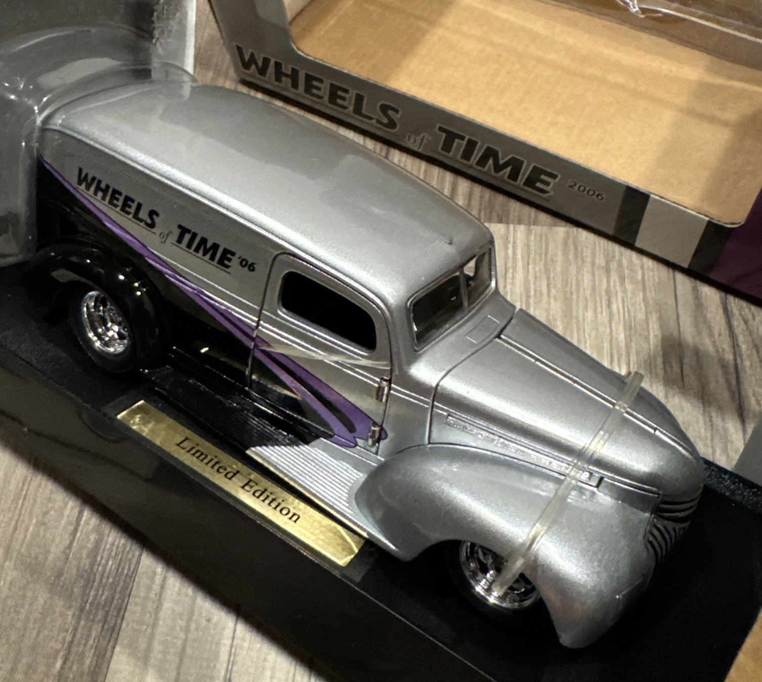 Wheels Of Time Liberty Classics Limited Edition 1941 Chevy Sedan #20562 Diecast