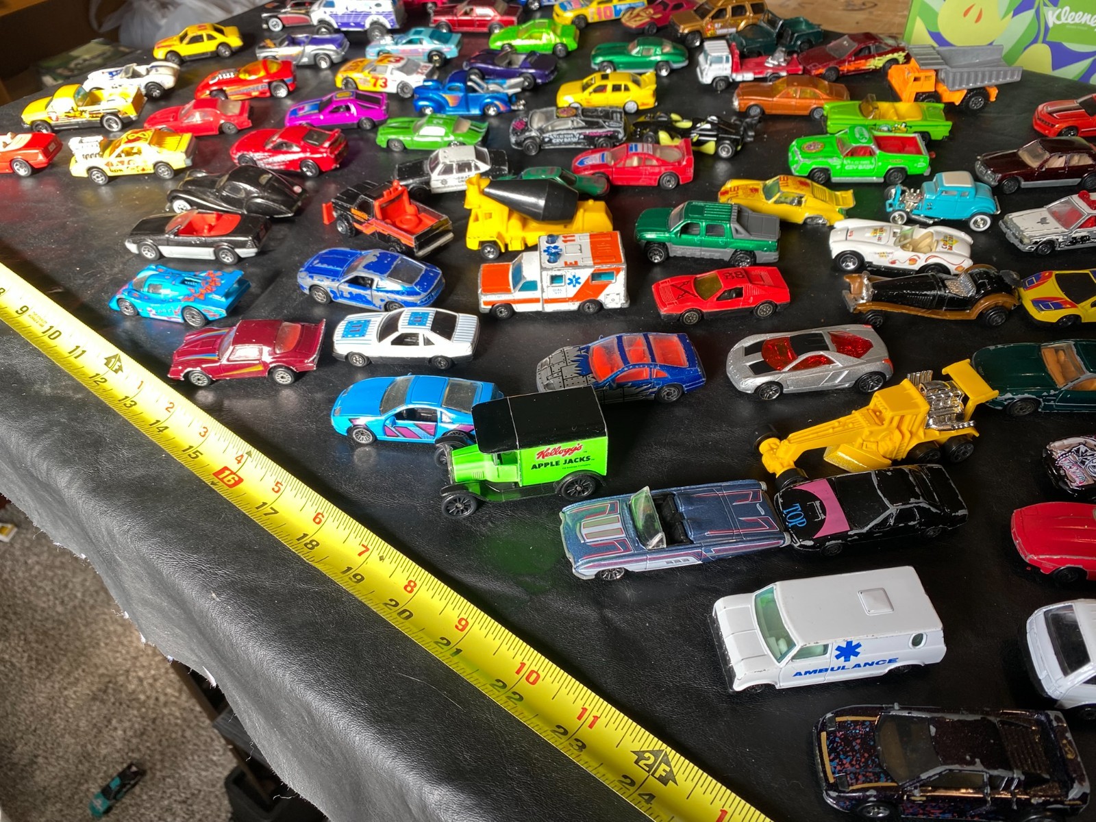 1:64 diecast car lot 119 cars truck mixed brands matchbox hot wheels etc.