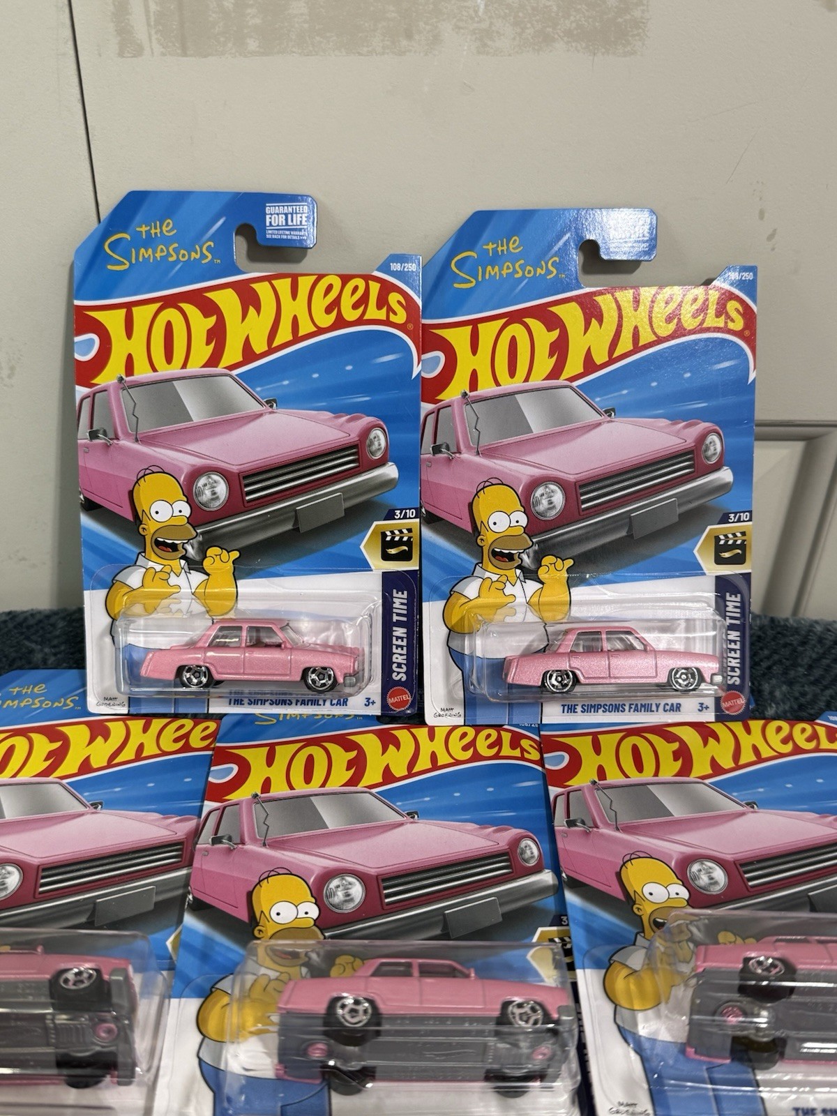 Hot Wheels The Simpsons Family Car Lot Of ( 20 cars )