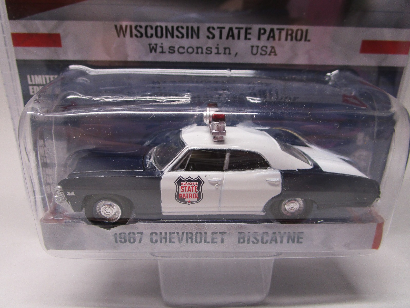 Greenlight Hot Pursuit Ser.14 1/64 Wisconsin State Patrol 67 Chevrolet Biscayne