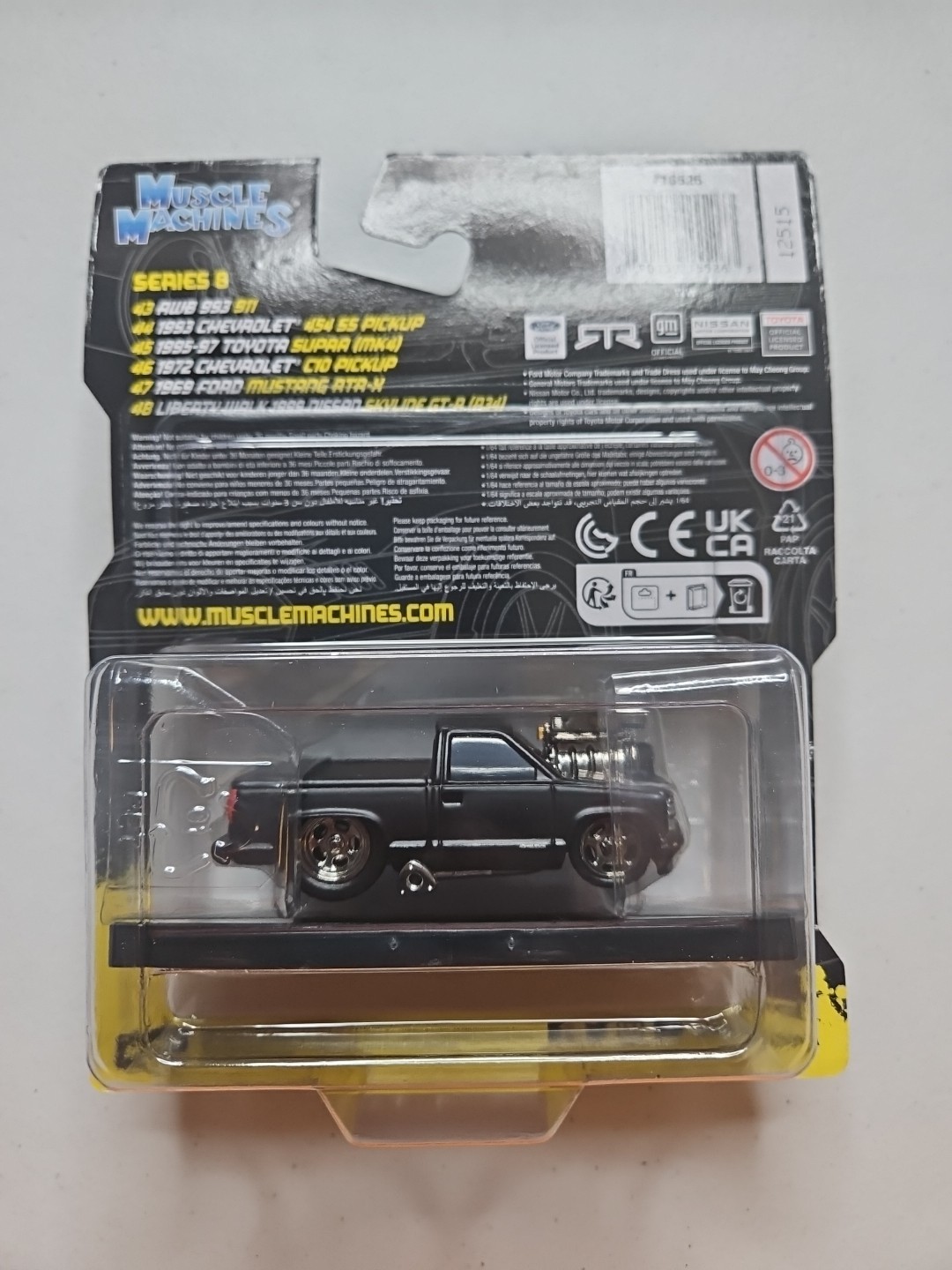 Maisto Muscle Machines Series 8 Model 44 – 1993 Chevrolet 454 SS Pickup- 1:64