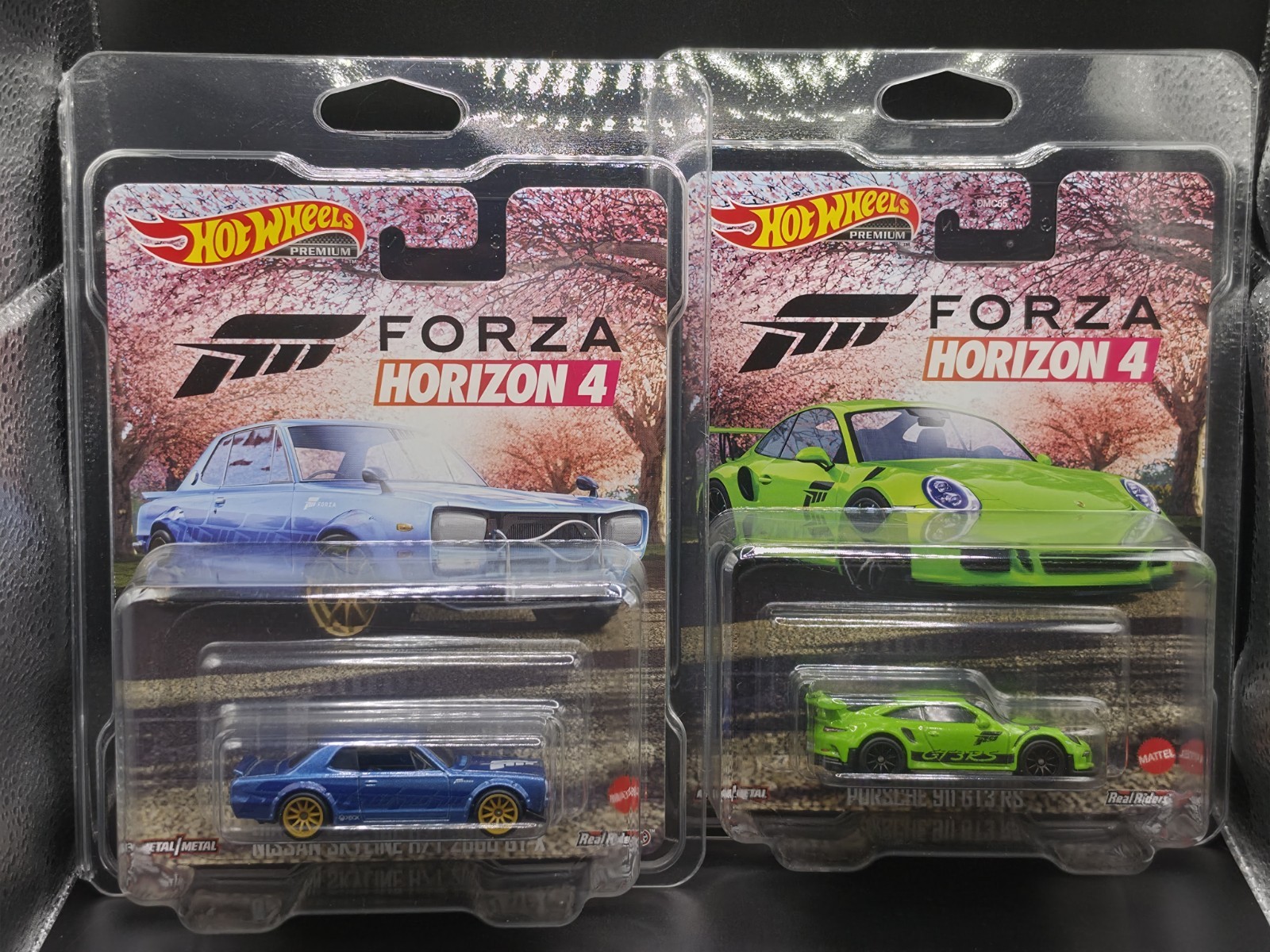 Hot Wheels Forza Horizon 4 Porsche 911 GT3 & Nissan Skyline H/T w/protectors