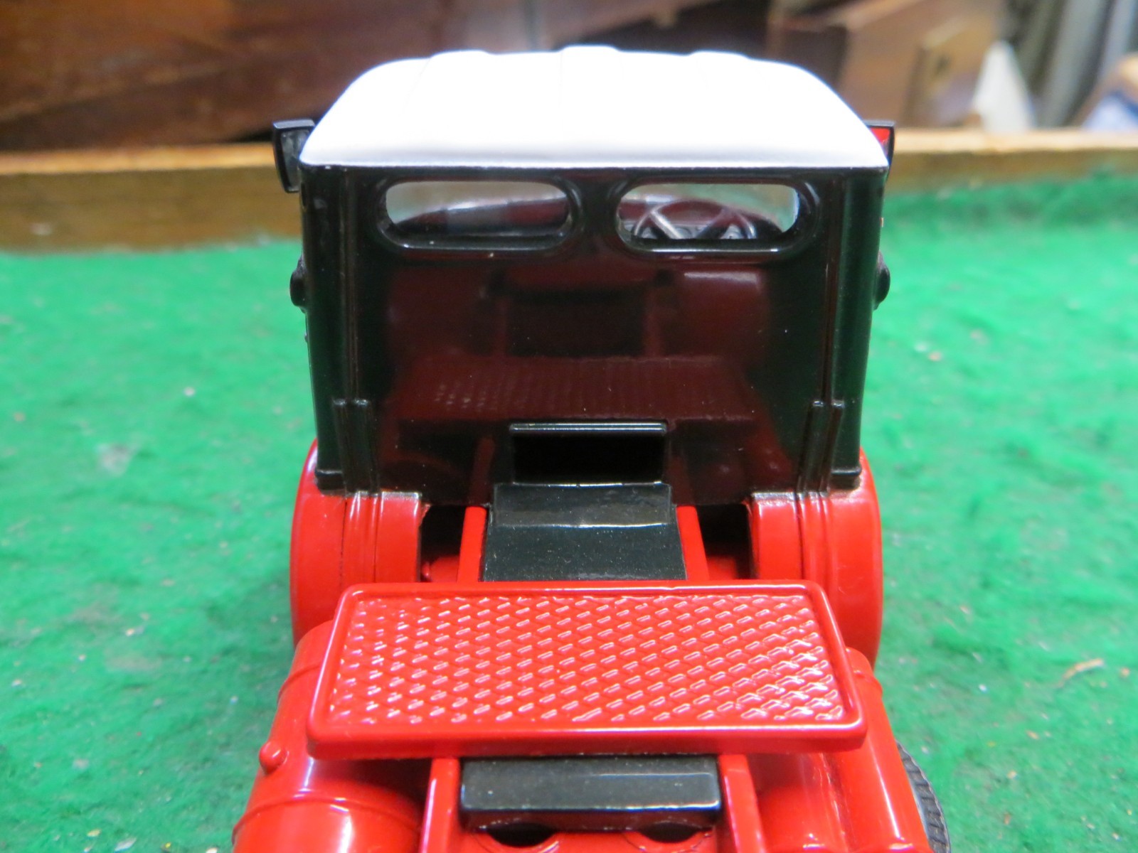 CORGI CLASSICS ERF KV TRACTOR UNIT EDDIE STOBART 11601 1/50 N-MINT