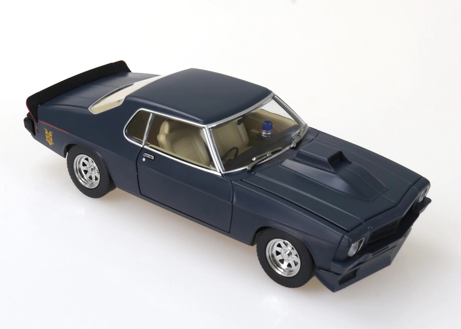 1:24 MFP Mad Max — Holden Monaro HQ 350 Pursuit Nightrider — DDA Collectibles