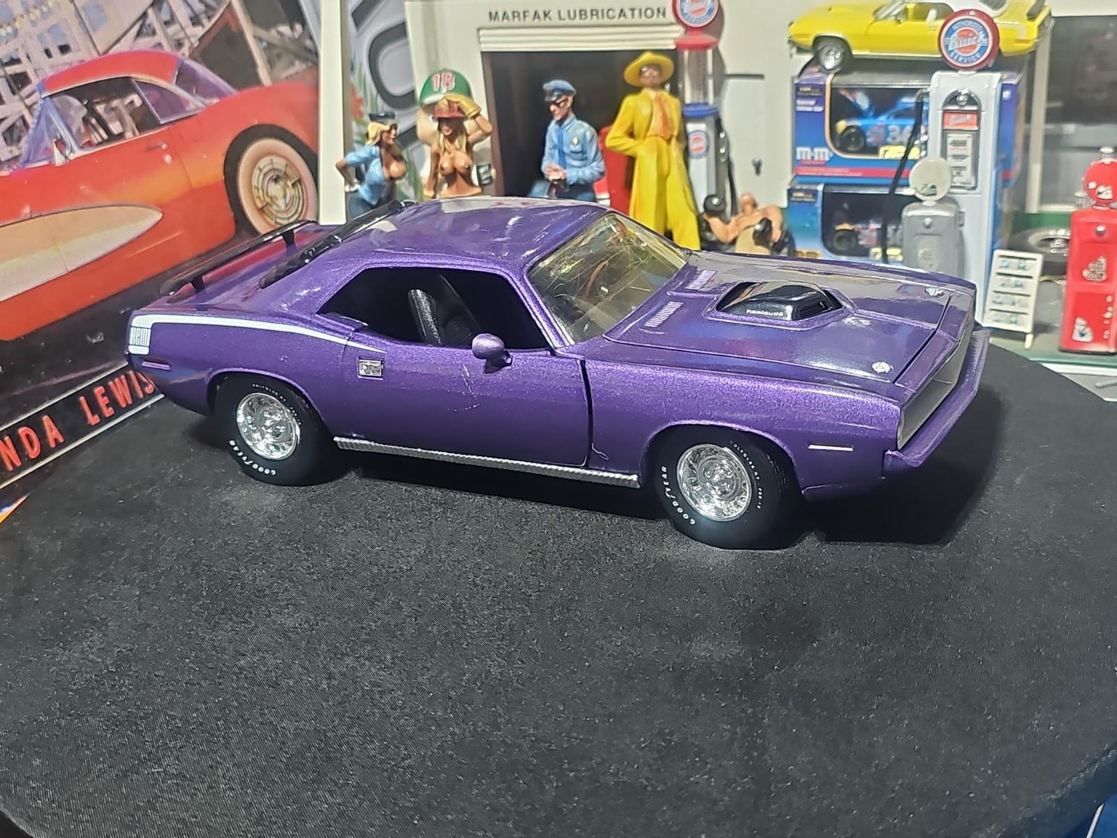 VINTAGE Ertl 1970 Plymouth Hemi Cuda Purple NICE CAR 🚗 READ 📚
