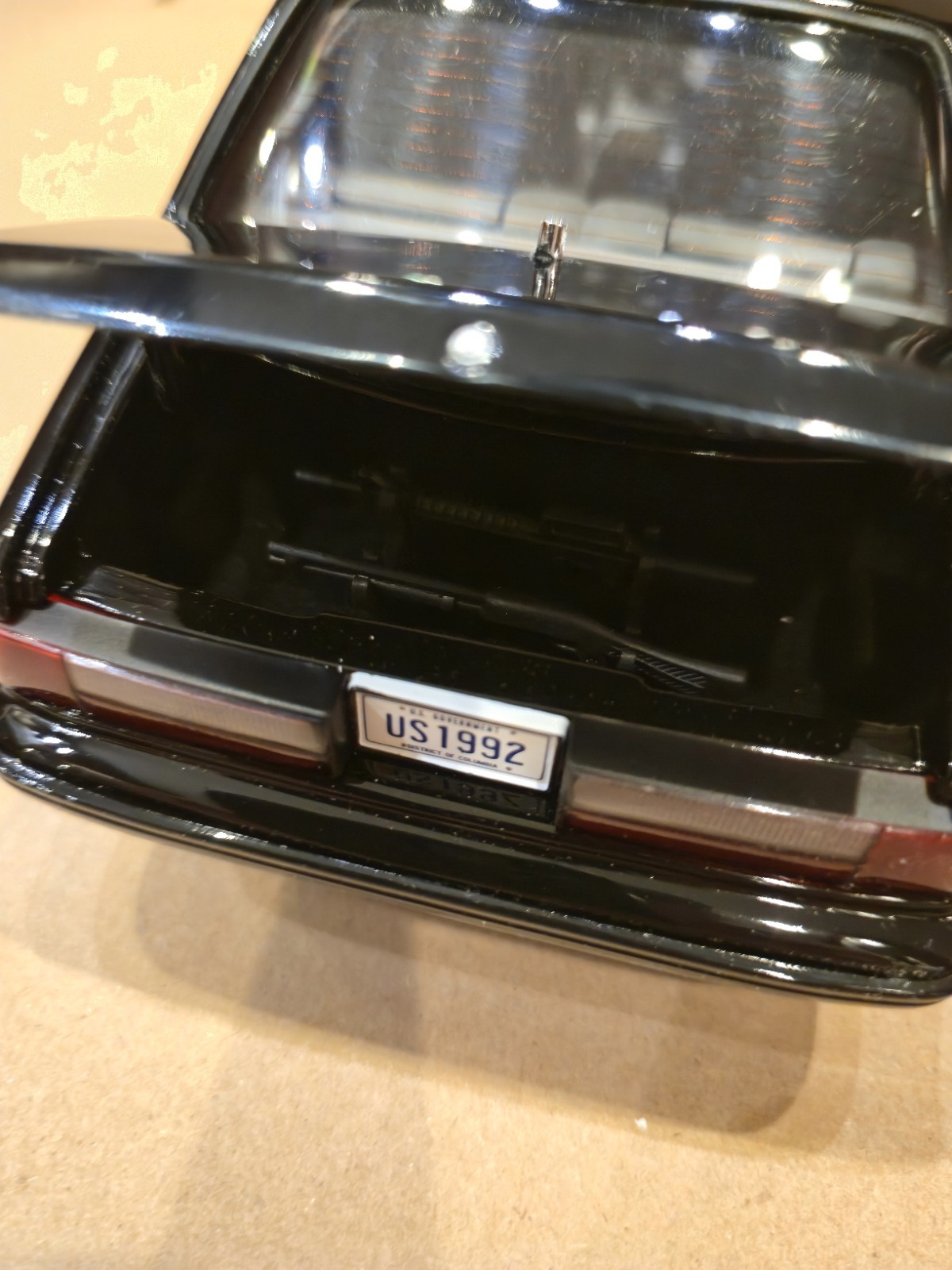 READ – GMP 1/18 Scale 1992 FBI Pursuit Ford Mustang SSP – Diecast 🔥🔥🔥