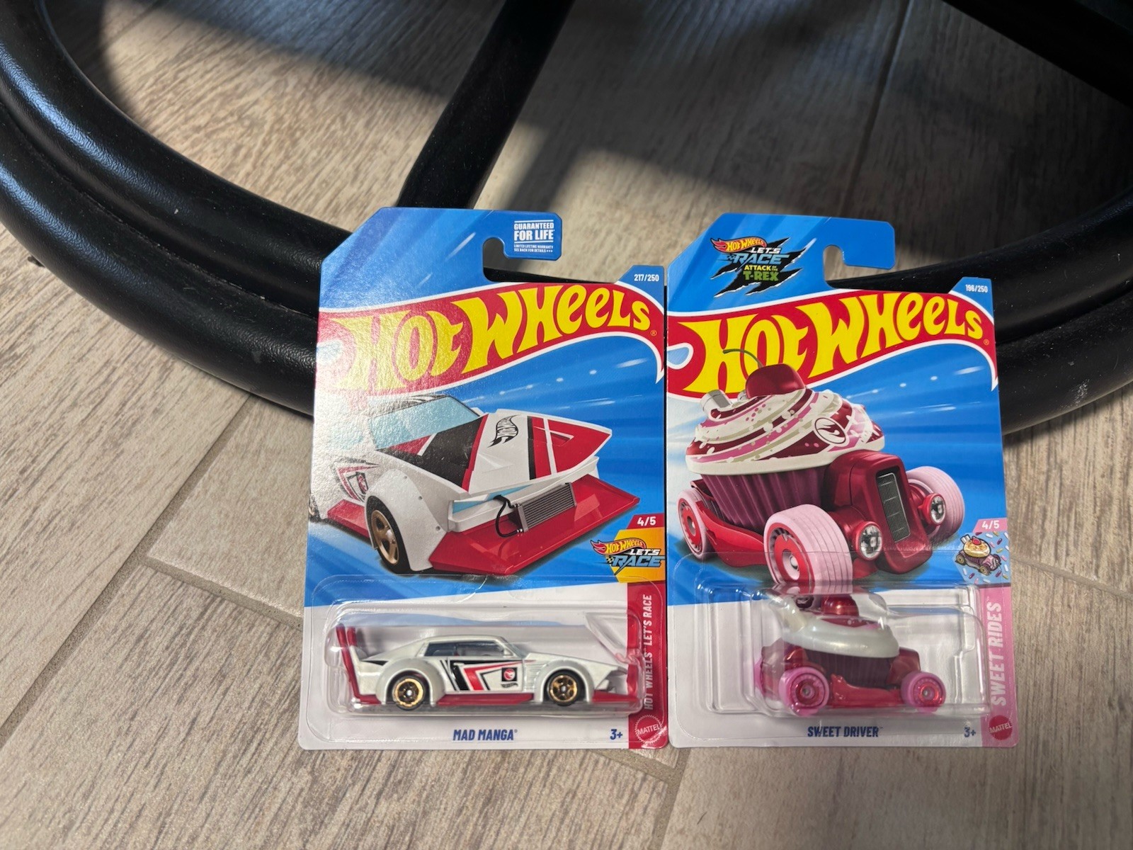 Hot Wheels 2026 NEW Case K & L Regular Treasure Hunt Long Card