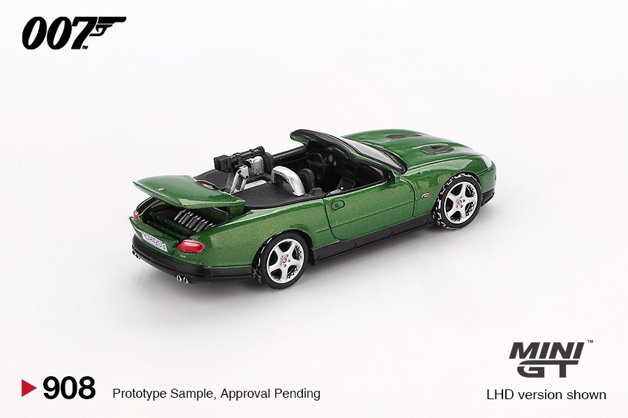 Mini GT 1:64 Jaguar XKR 007 “Die Another Day” Japanese Packaging #908