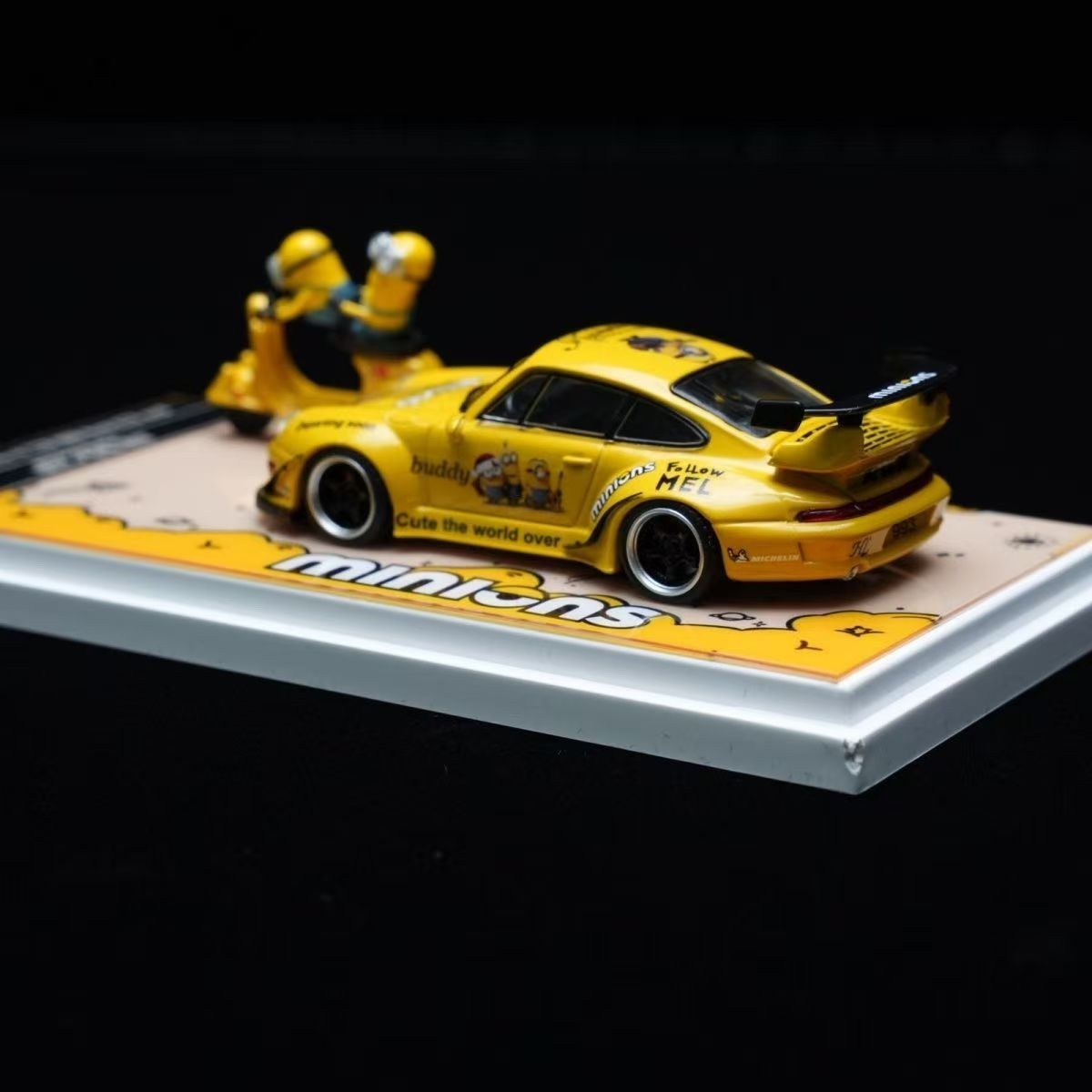 1/64 For Porsche 993 RWB Minions Painted Alloy Model Car