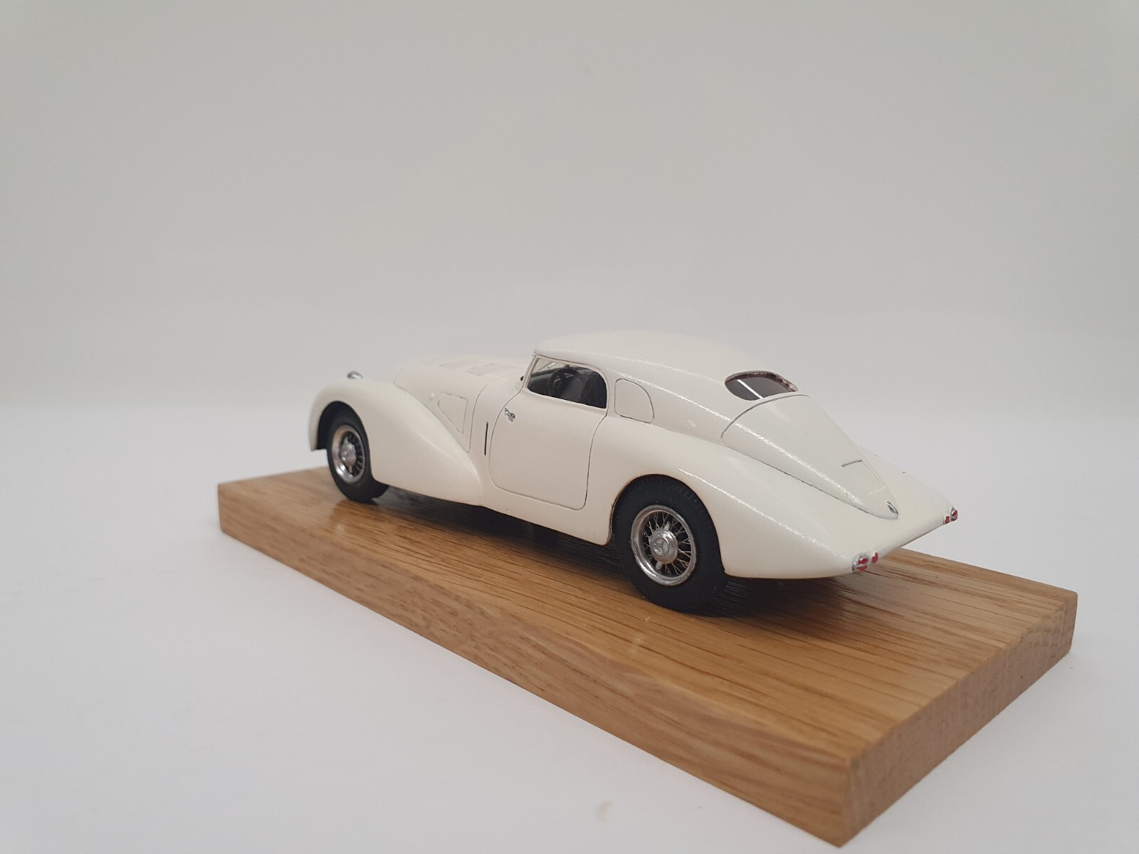 1/43 SUPER RARE MERCEDES-BENZ 540K STROMLINIEN COUPE DUNLOP 1938 KHERSON MODELS