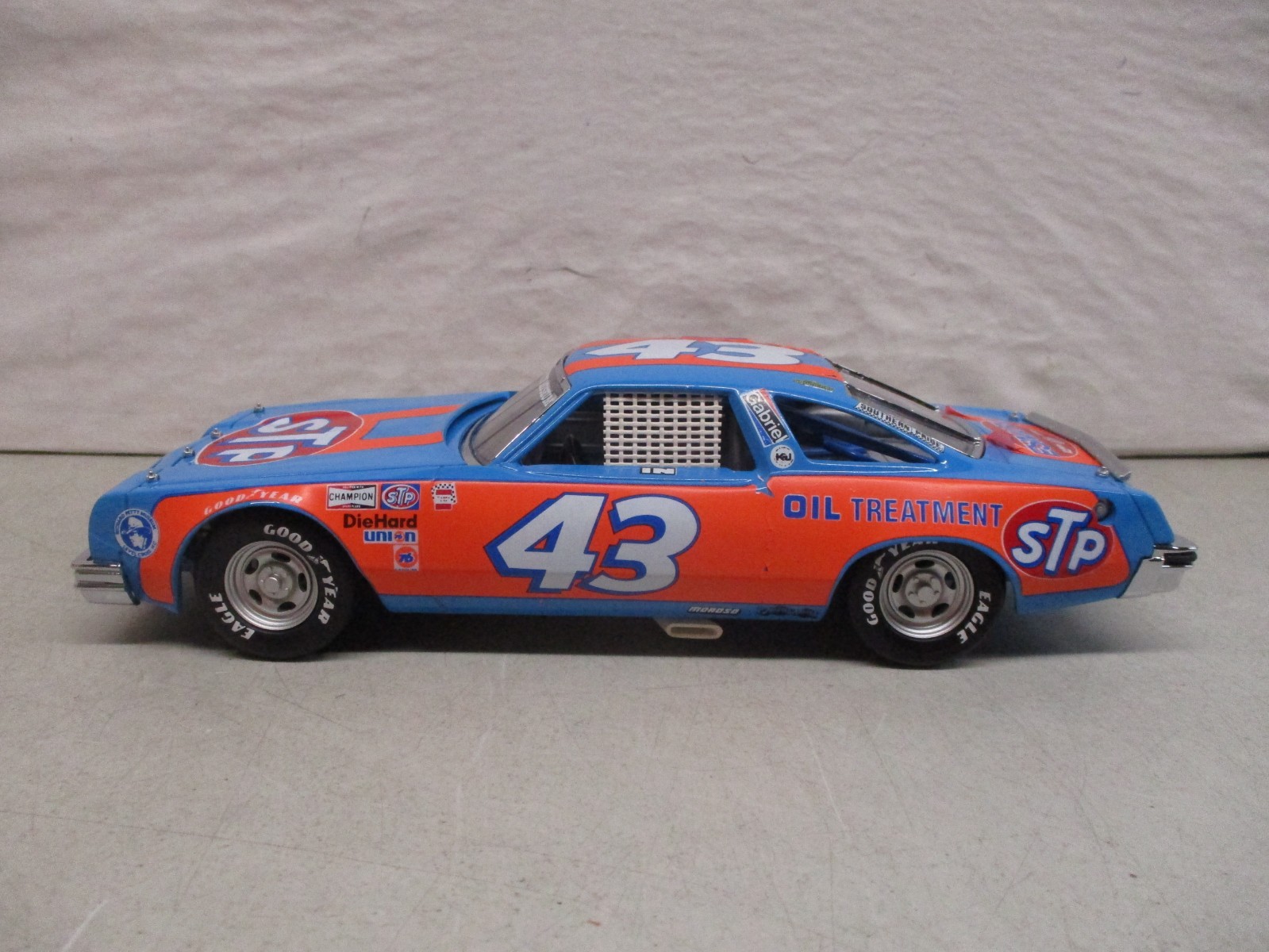 Franklin Mint Richard Petty 1979 STP Oldsmobile