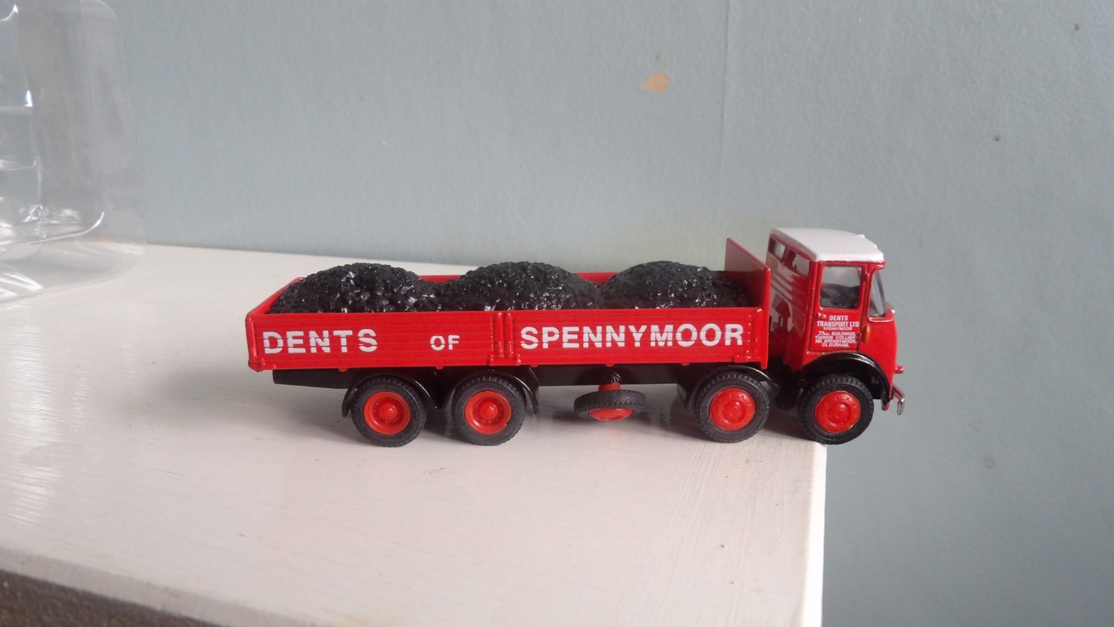 E.F.E. CODE 13101 DENTS OF SPENNYMOOR ATKINSON 4 AXLE DROPSIDE LORRY WITH LOAD.