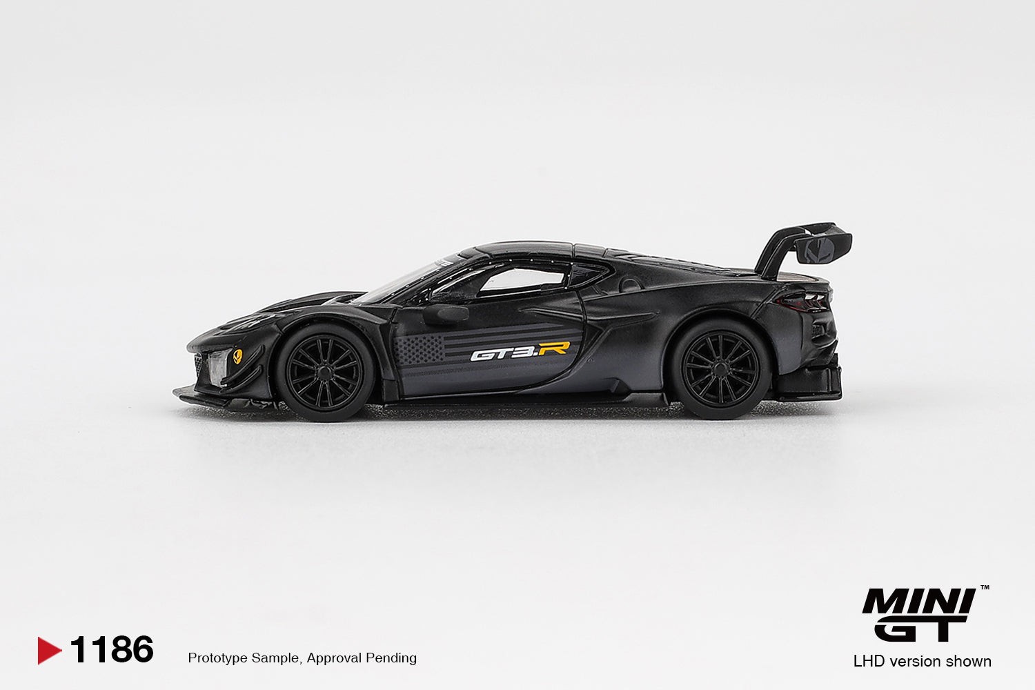 Chevrolet Corvette Z06 GT3.R Road America Test Car Black Mini GT 1:64 Model