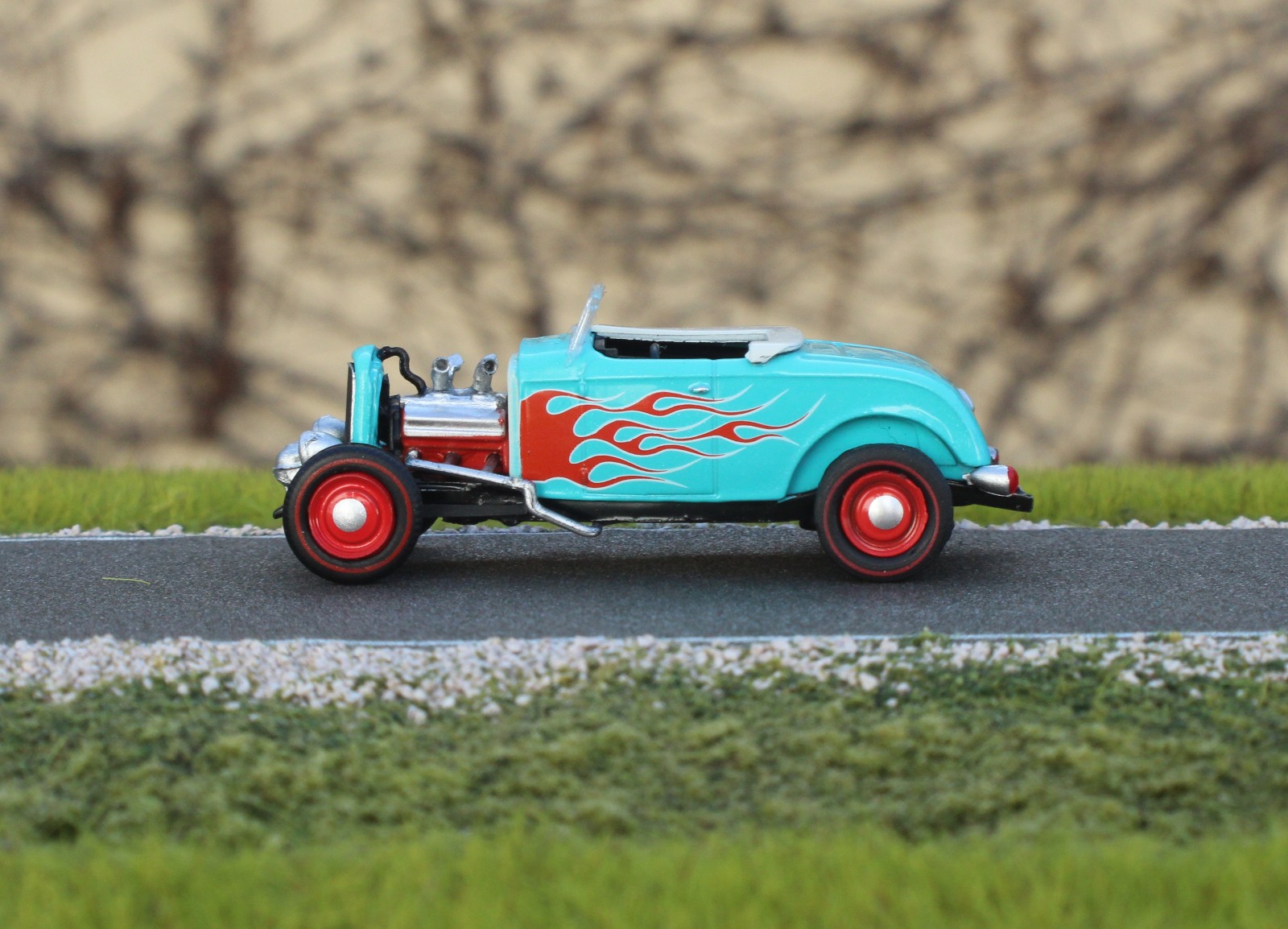 Castline 1/64 M2 Machines Custom 1932 Ford Roadster Rat Rod Hot Rod R88