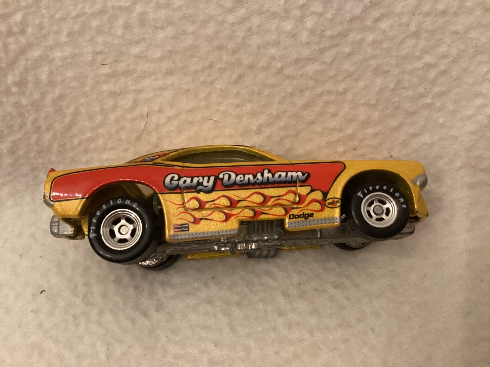 Hot Wheels ~ Drag Strip Demons ~ Dodge Challenger w/Real Riders ~ Gary Densham